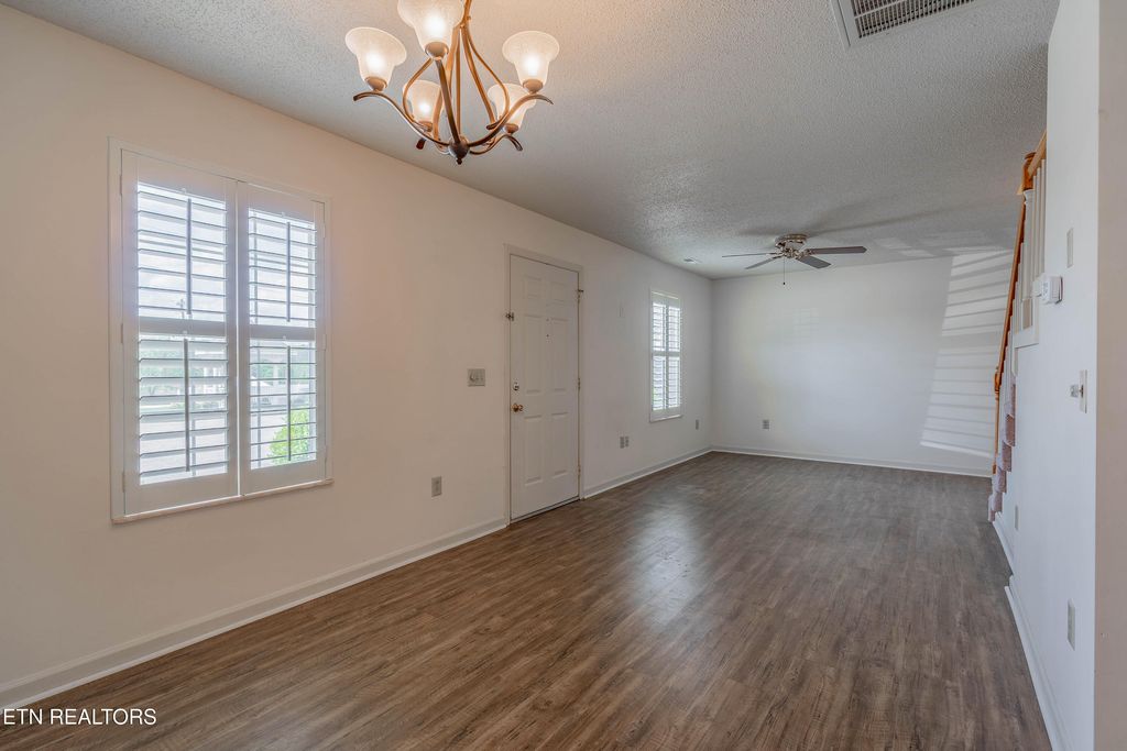 Photo of 3043 Lee Hwy, Athens, TN 37303 (MLS # 1337685)