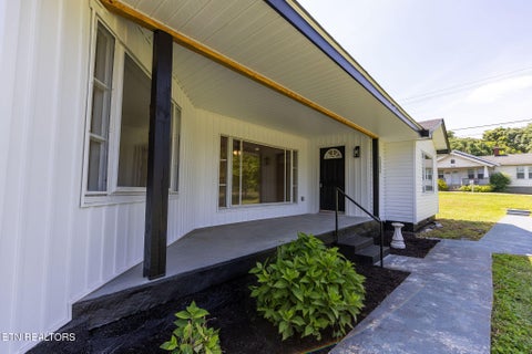 Tiny photo for 4109 Woodlawn Pike, Knoxville, TN 37920 (MLS # 1350392)