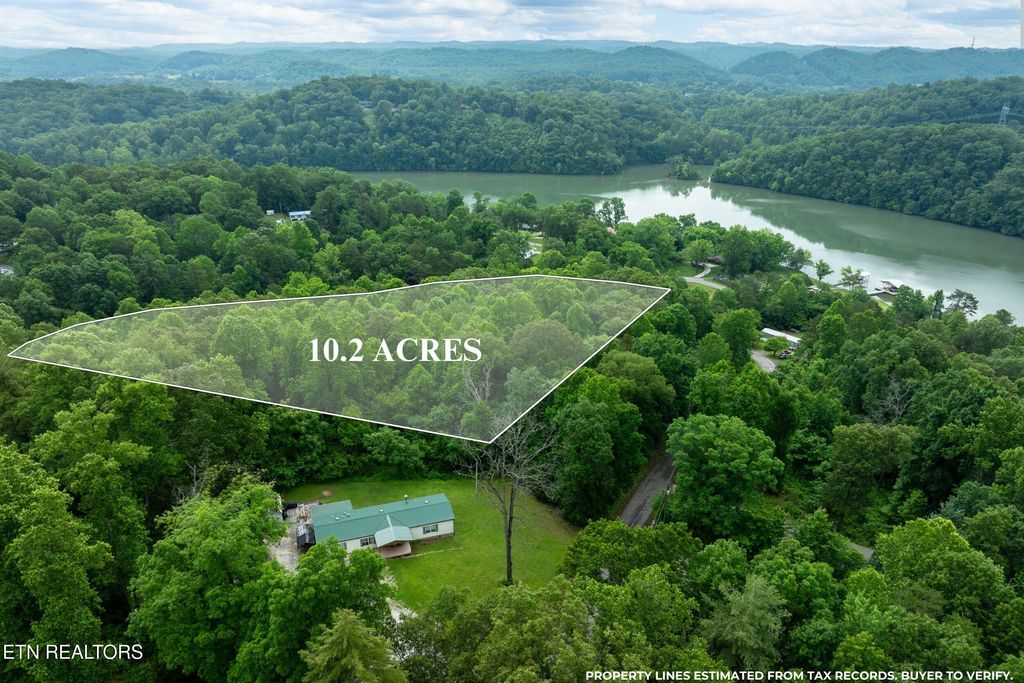 Photo of 26 Mulberry Rd, Harriman, TN 37748 (MLS # 1302098)