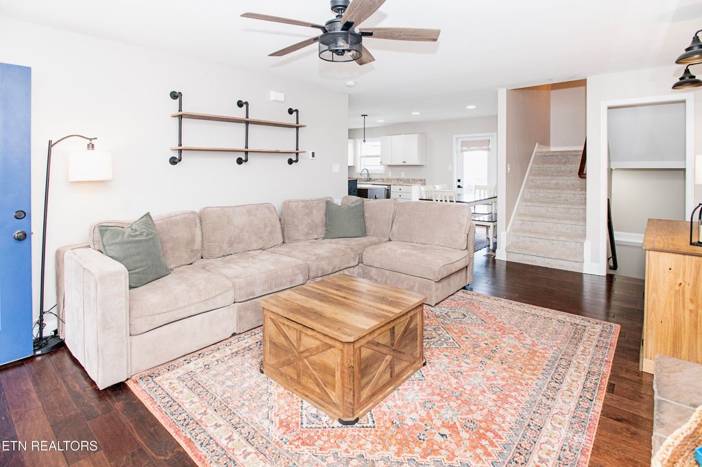 Photo of 3405 Boulder Point Lane, Powell, TN 37849 (MLS # 1325027)