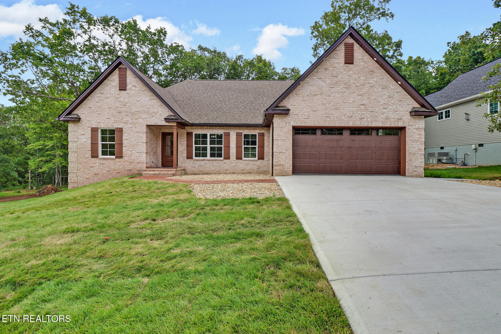 630 Lakeview Drive