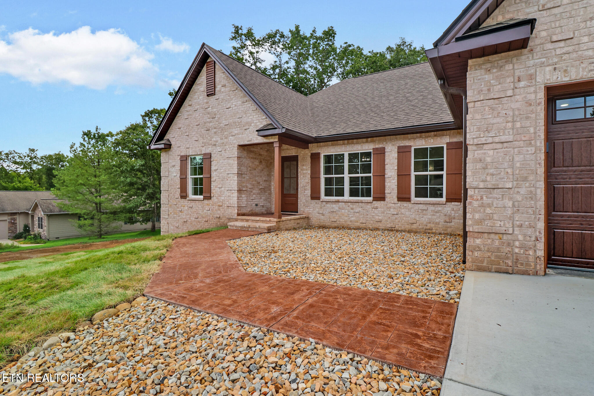 630 Lakeview Drive