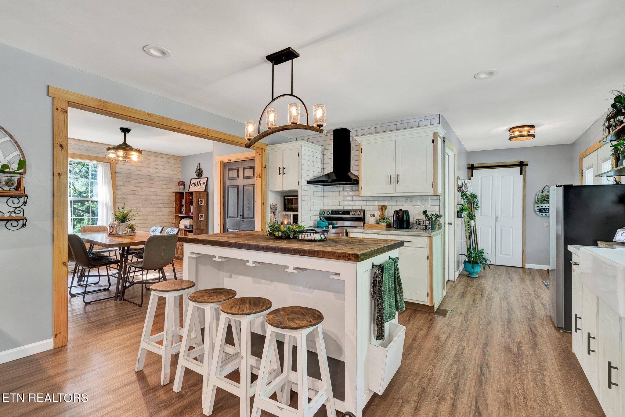 1600 SE Ridgeview St