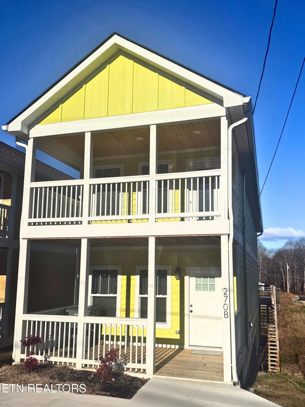 Photo of 700 W Main St, Dandridge, TN 37725 (MLS # 1323421)