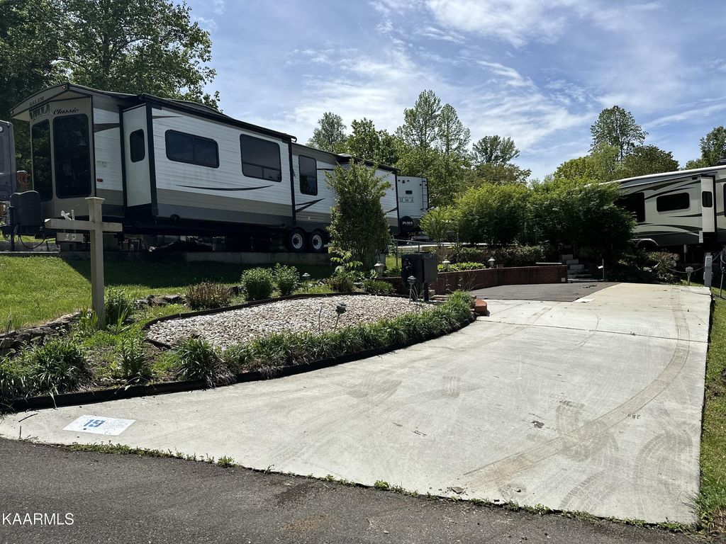 Photo of Highway 73 Lot 19, Townsend, TN 37882 (MLS # 1219686)