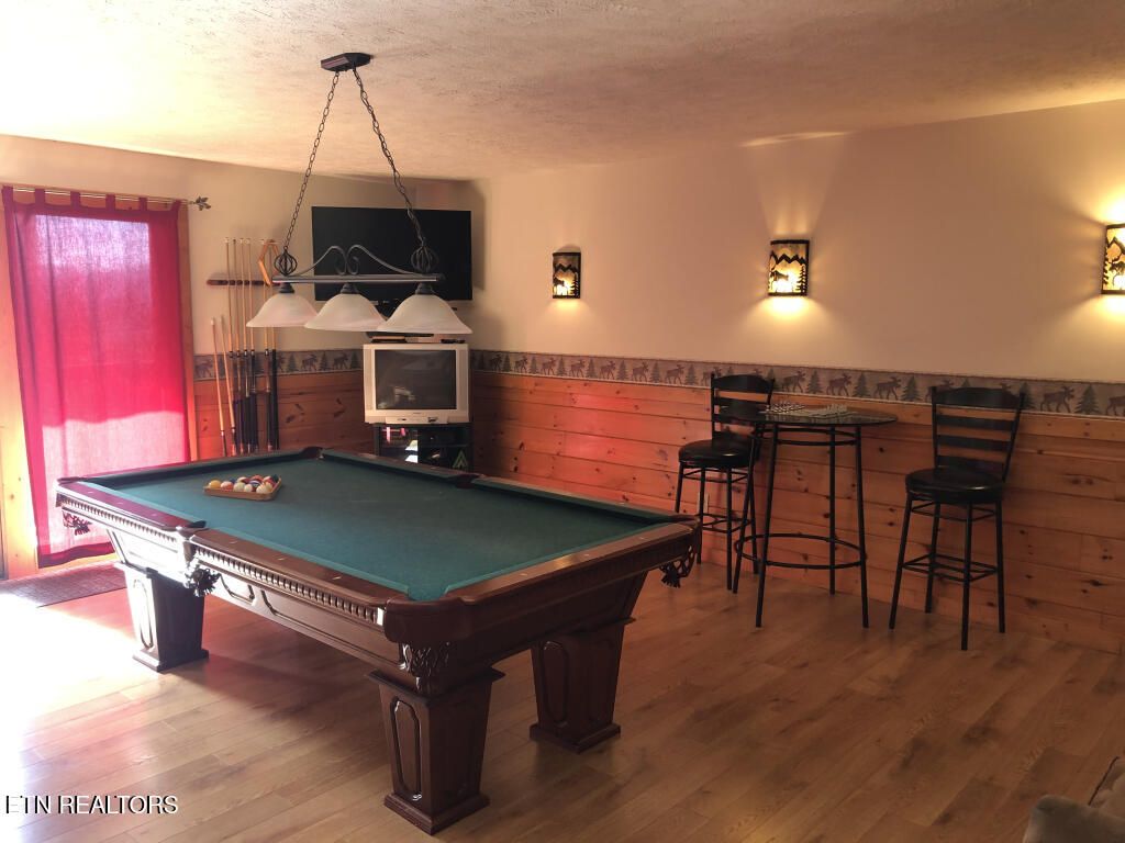 Photo of 933 High Mountain Way, Gatlinburg, TN 37738 (MLS # 1338071)