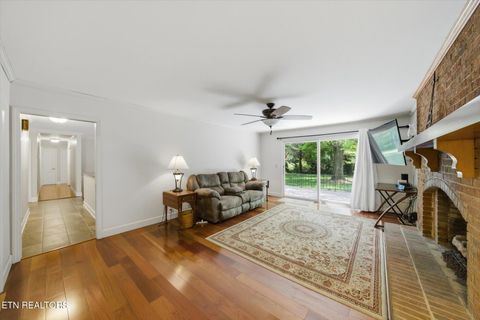 Tiny photo for 1121 Woodward Ave, Athens, TN 37303 (MLS # 1337935)