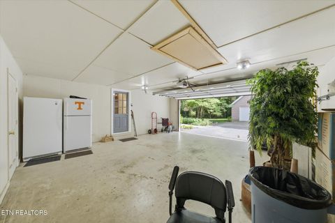 Tiny photo for 1121 Woodward Ave, Athens, TN 37303 (MLS # 1337935)