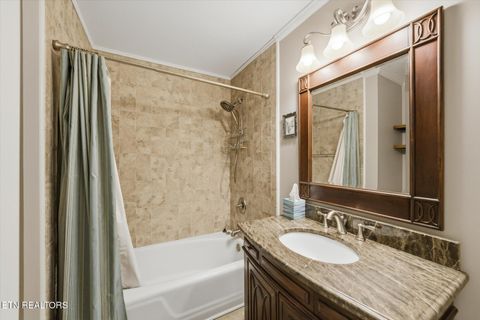 Tiny photo for 1121 Woodward Ave, Athens, TN 37303 (MLS # 1337935)