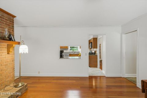 Tiny photo for 1121 Woodward Ave, Athens, TN 37303 (MLS # 1337935)