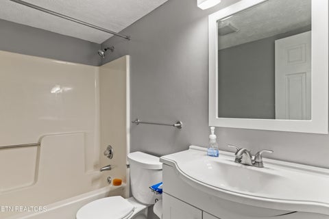 Tiny photo for 2423 Chimney Ridge Rd, Knoxville, TN 37923 (MLS # 1354302)