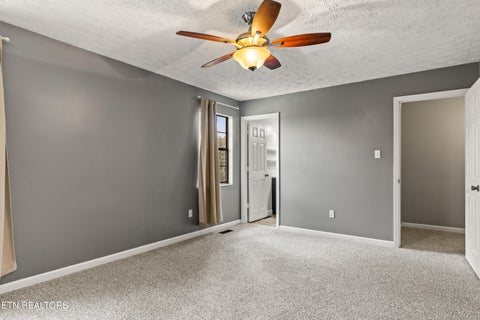 Tiny photo for 2423 Chimney Ridge Rd, Knoxville, TN 37923 (MLS # 1354302)