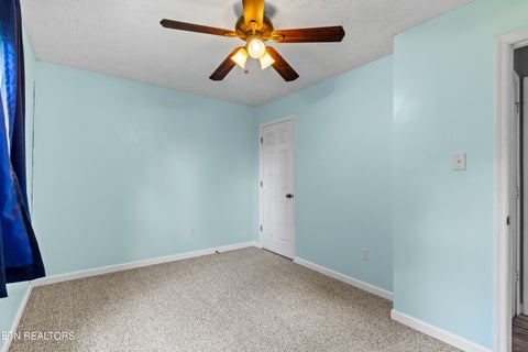 Tiny photo for 2423 Chimney Ridge Rd, Knoxville, TN 37923 (MLS # 1354302)
