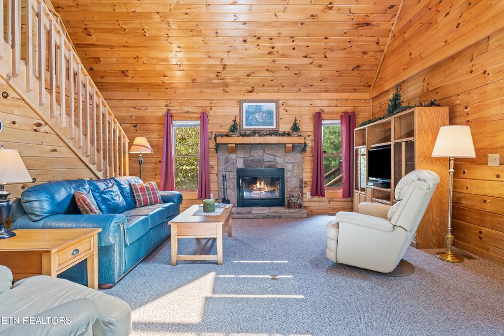 Photo of 2234 Eagle Feather Drive, Sevierville, TN 37876 (MLS # 1331661)