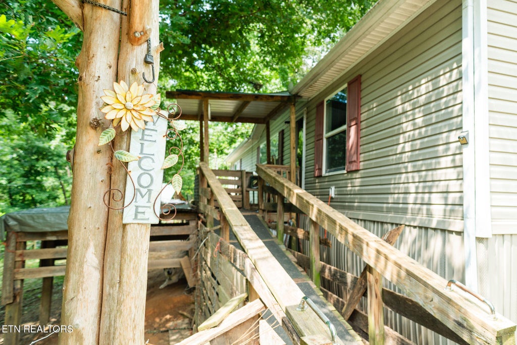 Photo of 609 Miller Hollow Rd, Bean Station, TN 37708 (MLS # 1351449)