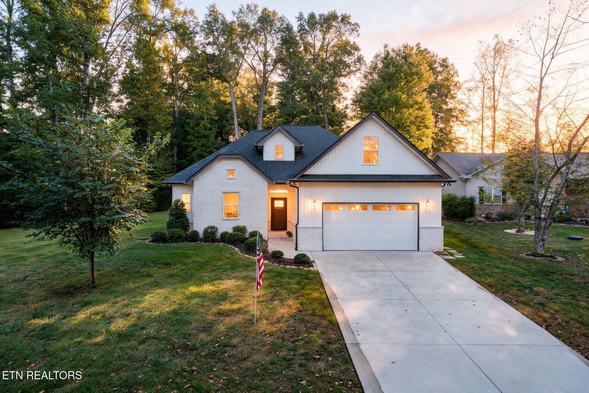 239 Mialaquo Circle