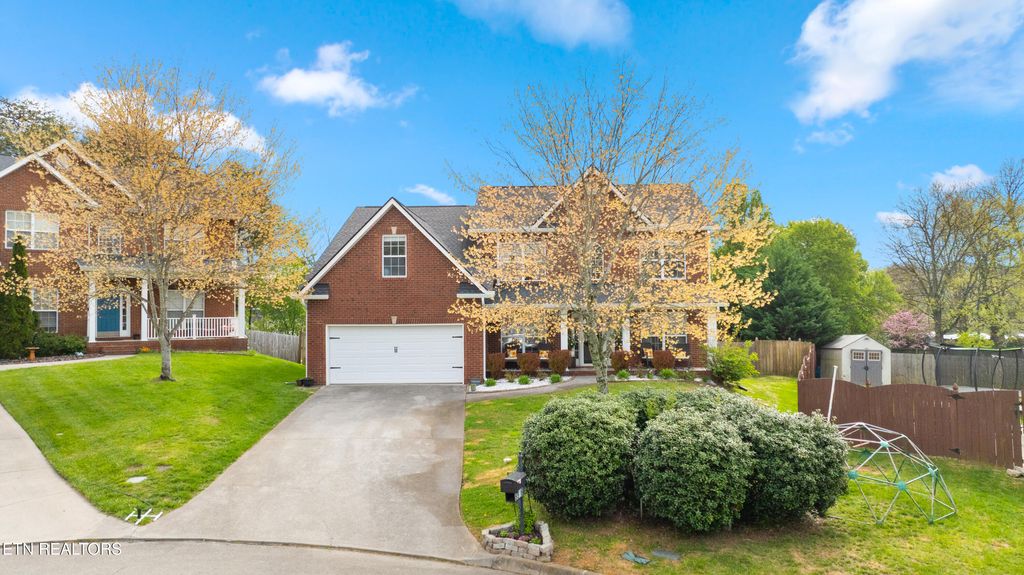 Photo of 9906 Bassett Lane, Knoxville, TN 37932 (MLS # 1334918)