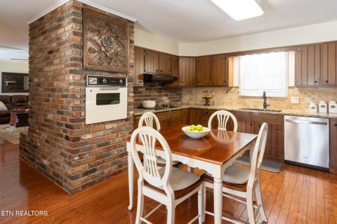 Tiny photo for 303 Greenhill Drive, Maryville, TN 37804 (MLS # 1358327)