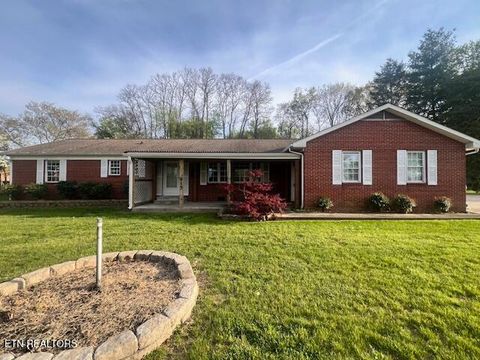 Photo of 915 Julianne Dr, Jefferson City, TN 37760 (MLS # 1338095)