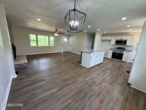 Tiny photo for 403 Hickory St, Clinton, TN 37716 (MLS # 1347942)