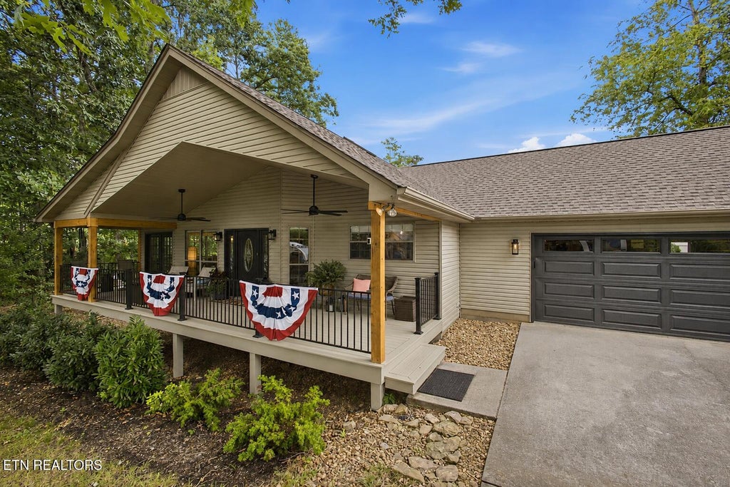 Photo of 130 Okema Lane, Loudon, TN 37774 (MLS # 1354203)