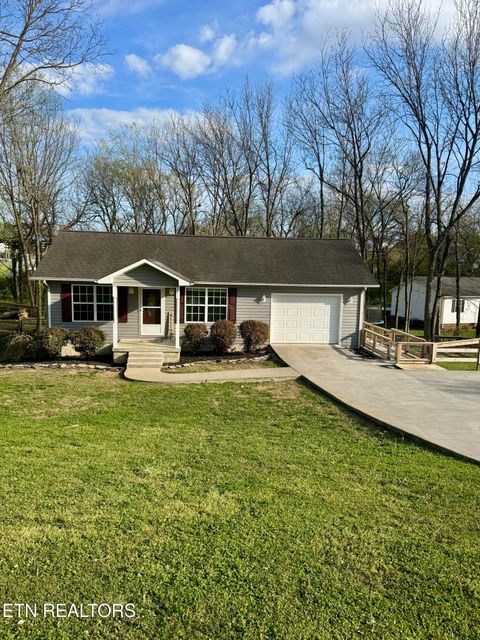 Tiny photo for 111 Oak St, Athens, TN 37303 (MLS # 1334891)
