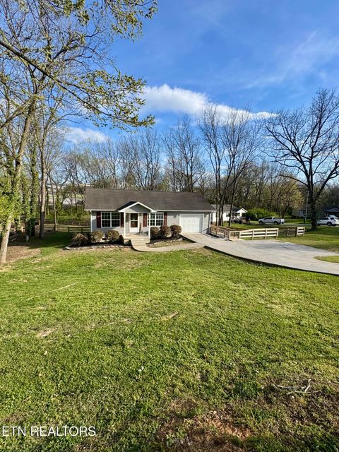 Tiny photo for 111 Oak St, Athens, TN 37303 (MLS # 1334891)