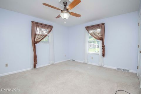 Tiny photo for 603 Riverbend Rd, Clinton, TN 37716 (MLS # 1336681)