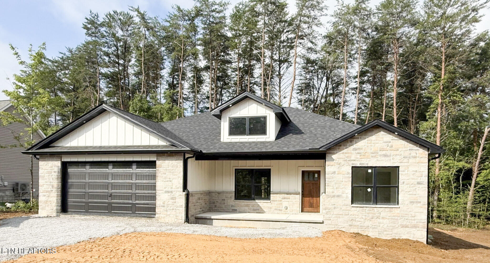 124 Hawes Circle
