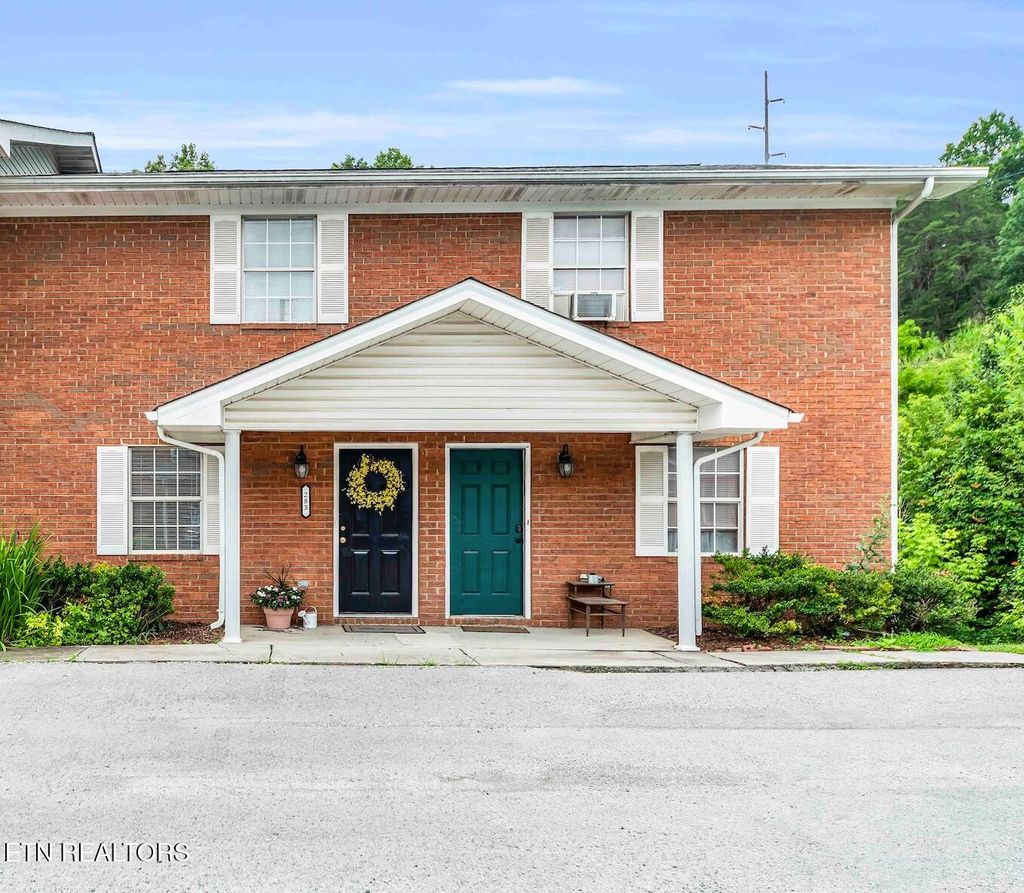 Photo of 283 Main St, Maynardville, TN 37807 (MLS # 1305074)