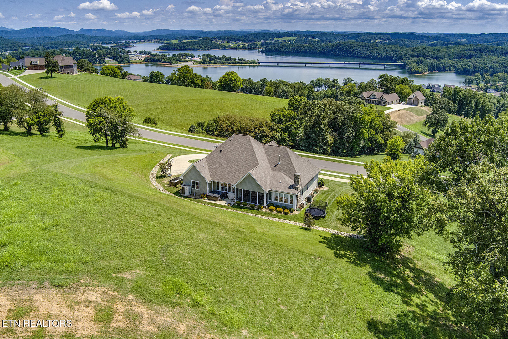 2233 Windswept Way