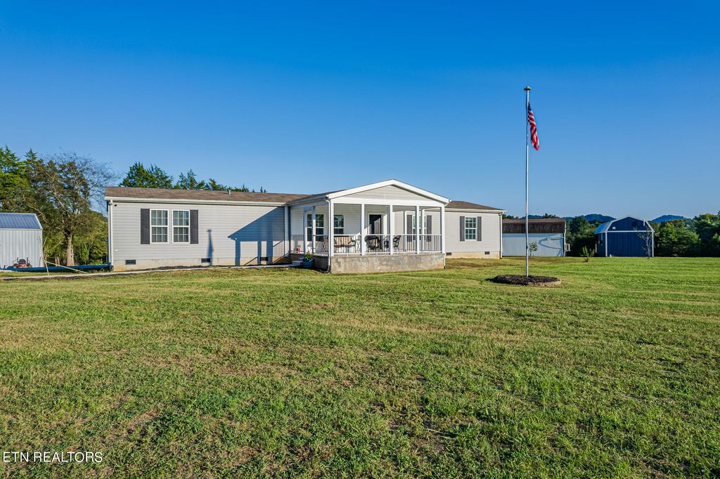 Photo of 3694 Highway 411N, Madisonville, TN 37354 (MLS # 1278471)