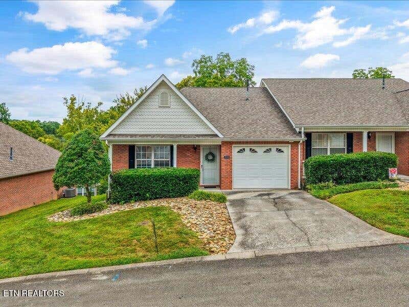 Photo of 212 Timbercreek Way, Knoxville, TN 37924 (MLS # 1352923)