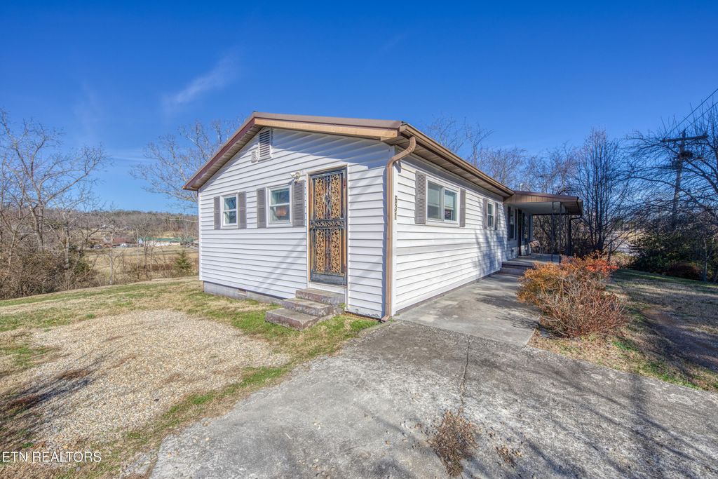 Photo of 631 Burnett Station Rd, Seymour, TN 37865 (MLS # 1325443)