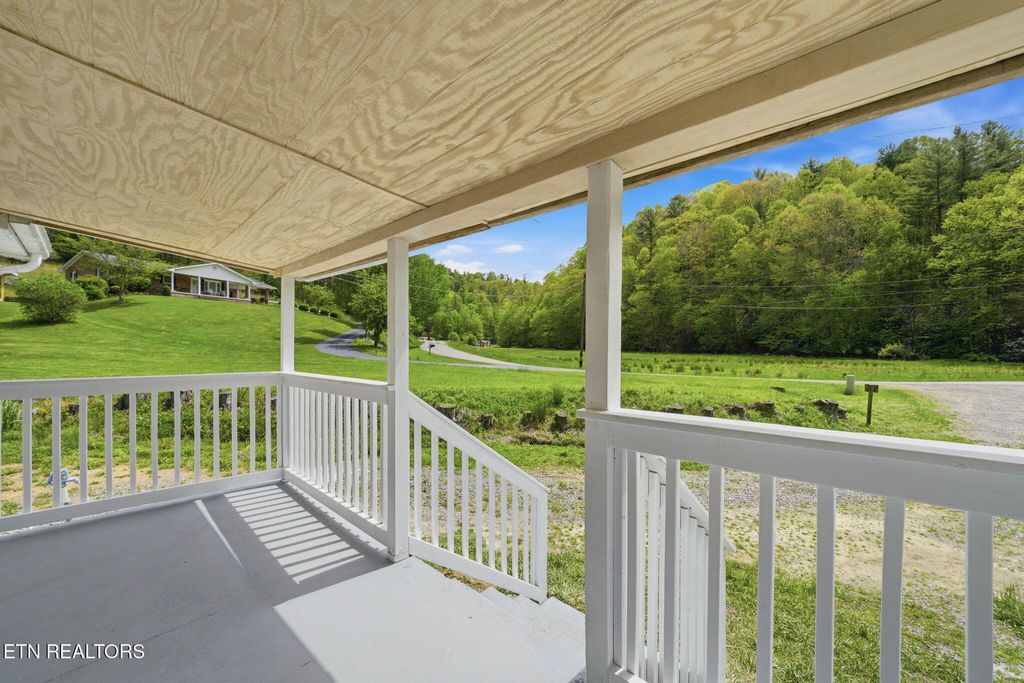 Photo of 933 Hubert Taylor Rd, Mountain City, TN 37683 (MLS # 1340828)