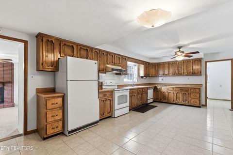 Tiny photo for 505 Ridgeview Drive, Clinton, TN 37716 (MLS # 1342482)