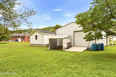 Tiny photo for 505 Ridgeview Drive, Clinton, TN 37716 (MLS # 1342482)