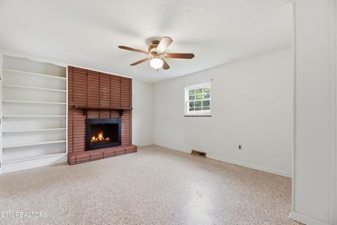 Tiny photo for 505 Ridgeview Drive, Clinton, TN 37716 (MLS # 1342482)