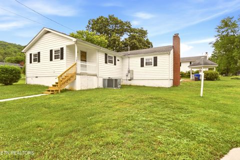 Tiny photo for 505 Ridgeview Drive, Clinton, TN 37716 (MLS # 1342482)