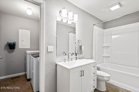 Tiny photo for 257 Gamble Lane, LaFollette, TN 37766 (MLS # 1335423)