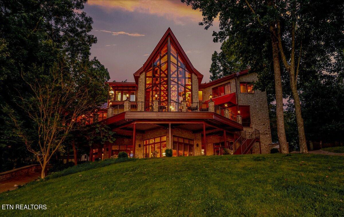 311 Deerwood Lane
