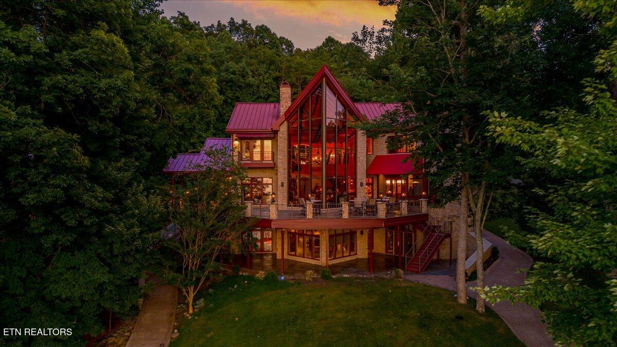 311 Deerwood Lane