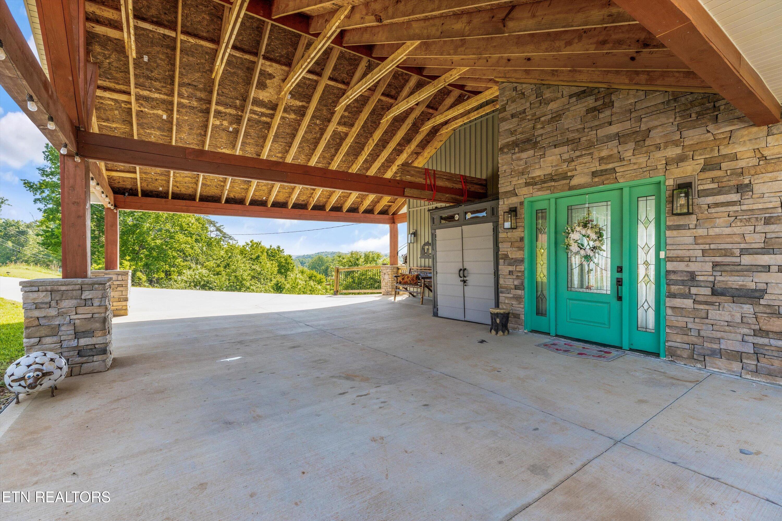 9828 Kodak Rd