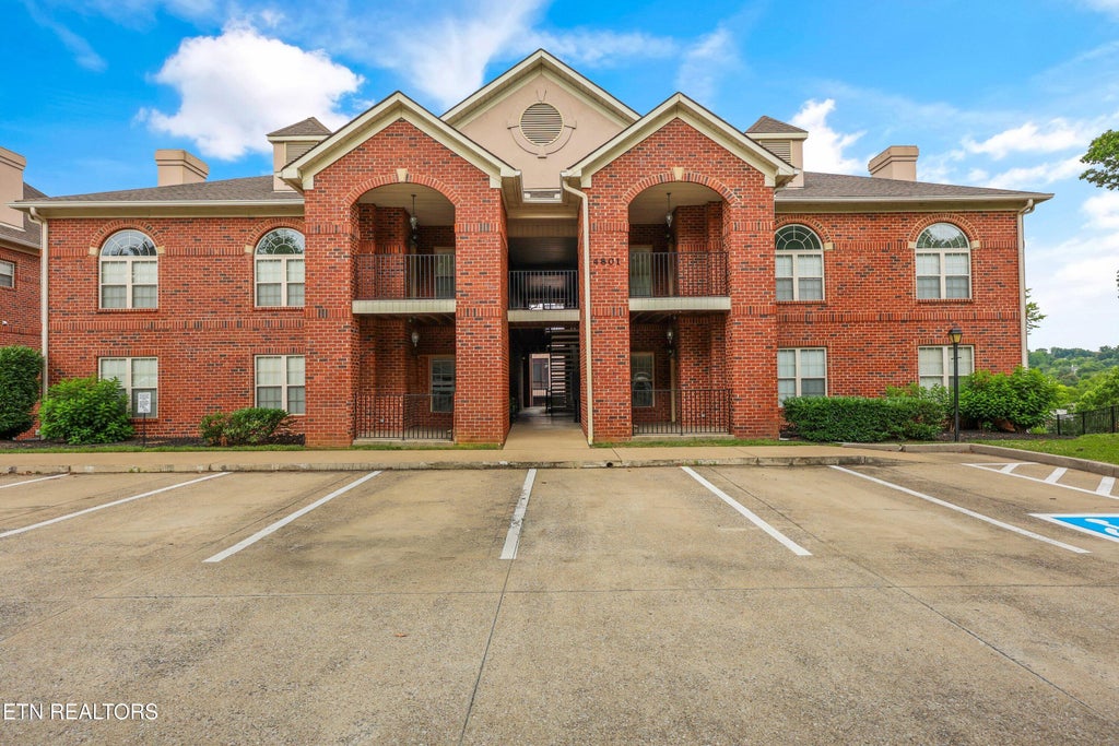 Photo of 4801 Lyons View Pike #B 102, Knoxville, TN 37919 (MLS # 1344184)