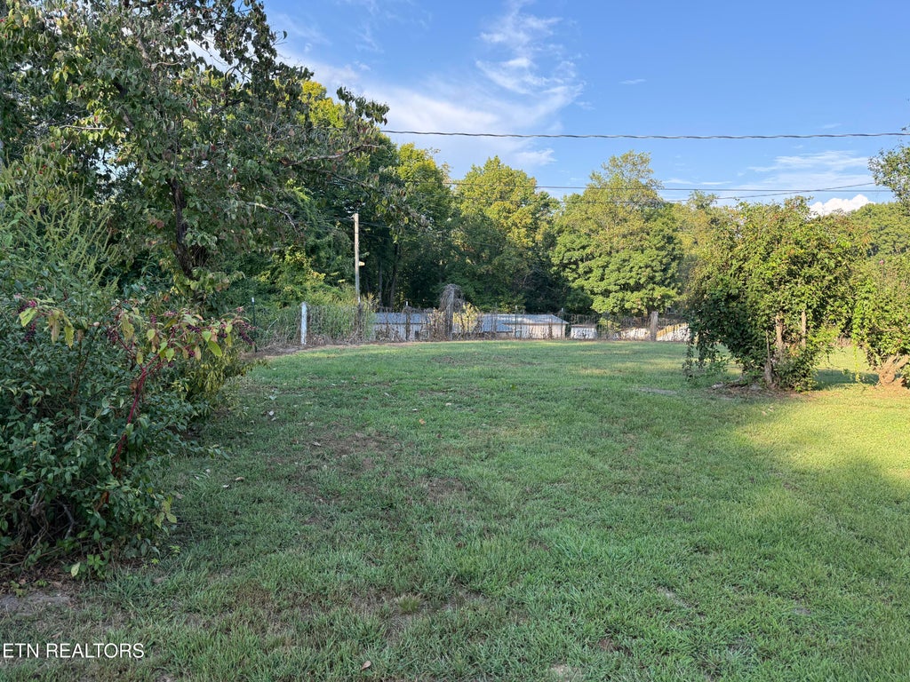 Photo of 835 Vowell Mountain Lane, Rocky Top, TN 37769 (MLS # 1356393)