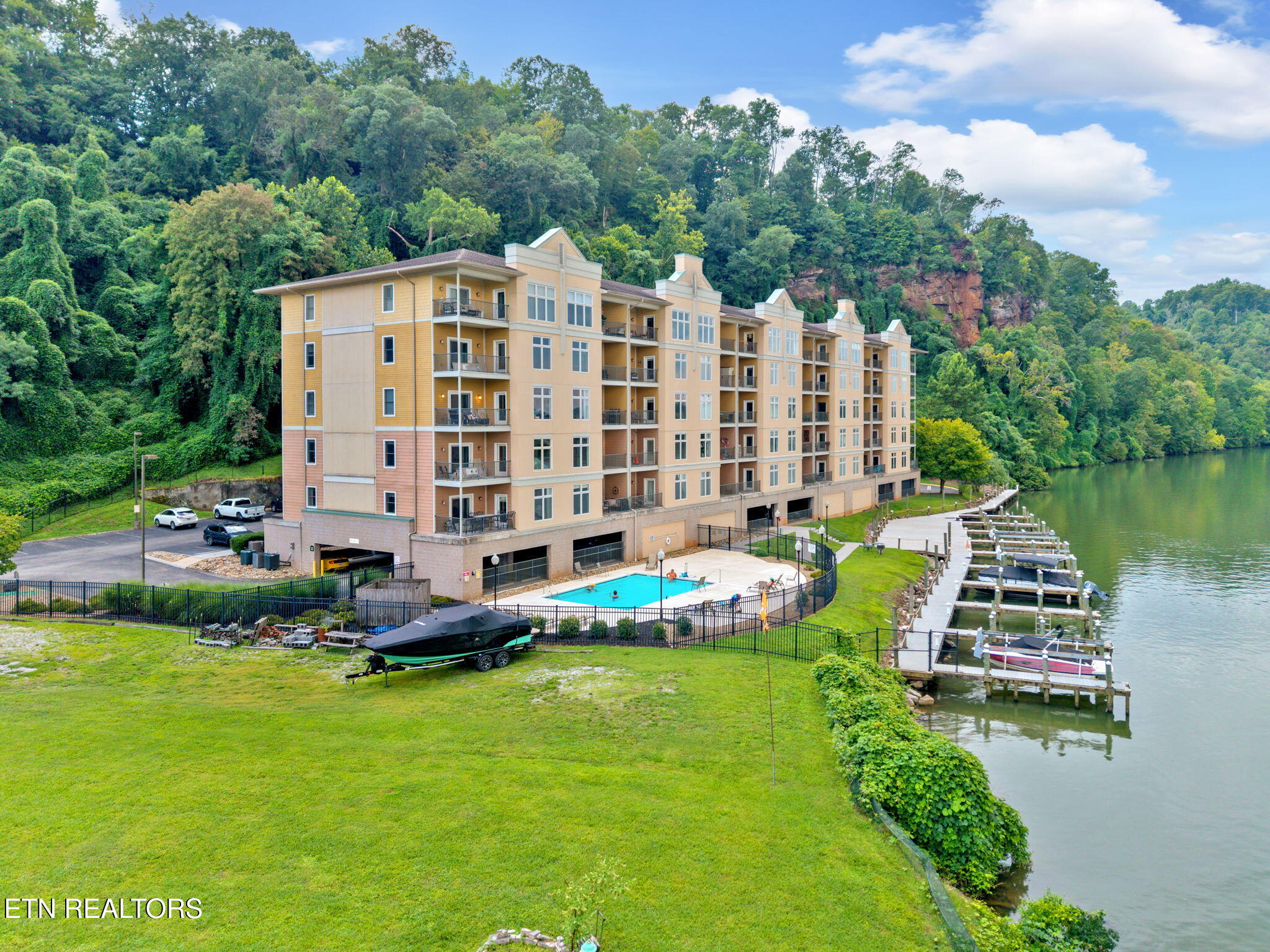 3001 River Towne Way 302