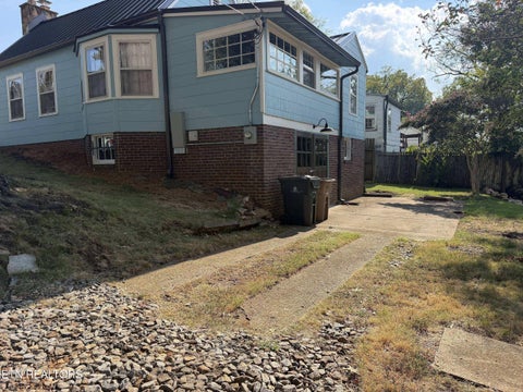 Tiny photo for 611 Phillips Ave, Knoxville, TN 37920 (MLS # 1356190)