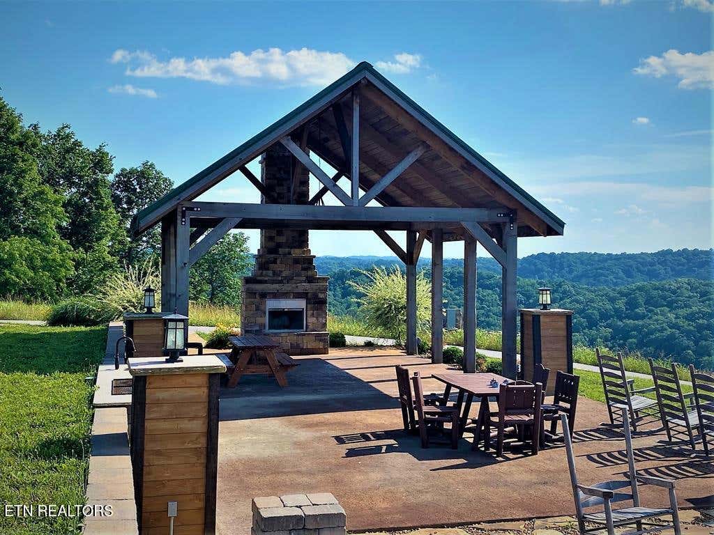 Photo of 15 Swan Ridge Rd, Hilham, TN 38568 (MLS # 1350872)