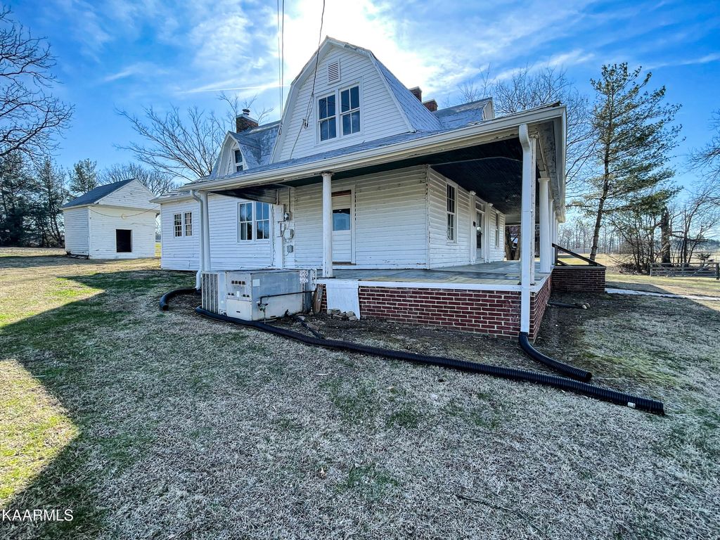 Photo of 1092 HWY 113, White Pine, TN 37890 (MLS # 1218804)