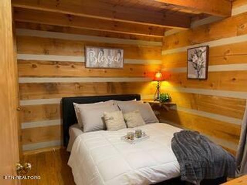 Tiny photo for 7116 E Lamar Alexander Pkwy, Townsend, TN 37882 (MLS # 1335698)